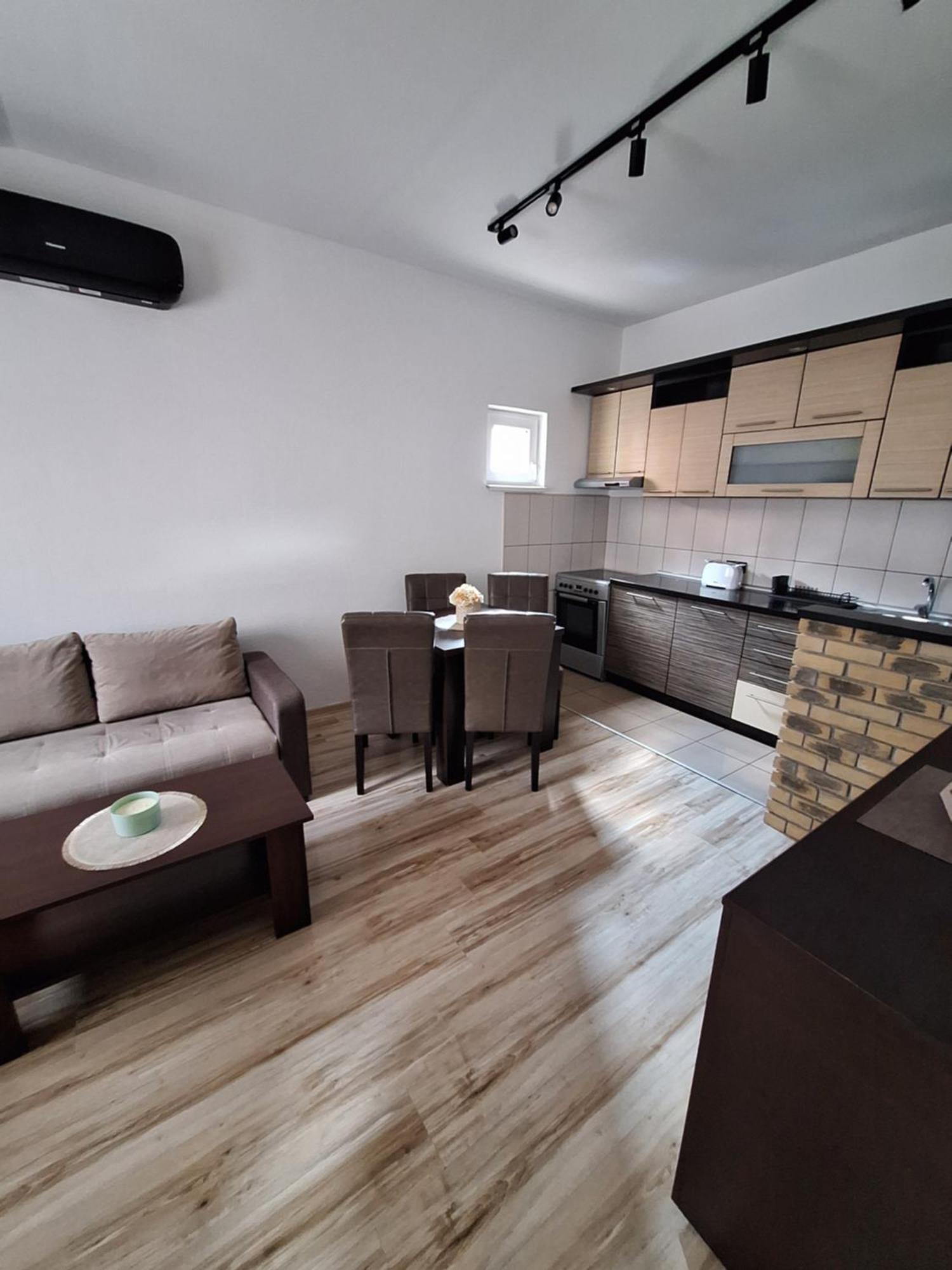 Matino Apartments 3 Valjevo Ngoại thất bức ảnh